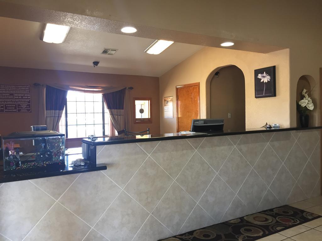 Royal Inn Pearsall Dış mekan fotoğraf