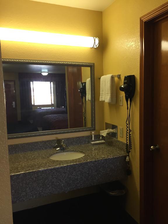 Royal Inn Pearsall Dış mekan fotoğraf
