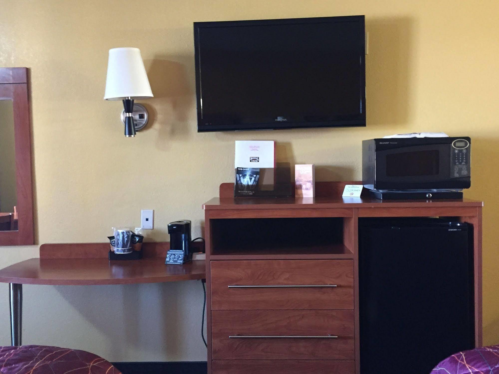 Royal Inn Pearsall Dış mekan fotoğraf